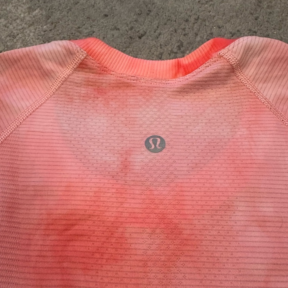 Lululemon Peach / Pink Tie-Dye Swiftly Tech Short Sleeve Top, Sz 6